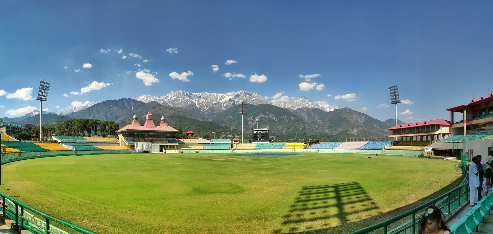 Dal Lake Dharamshala - Top Place in Dharamshala