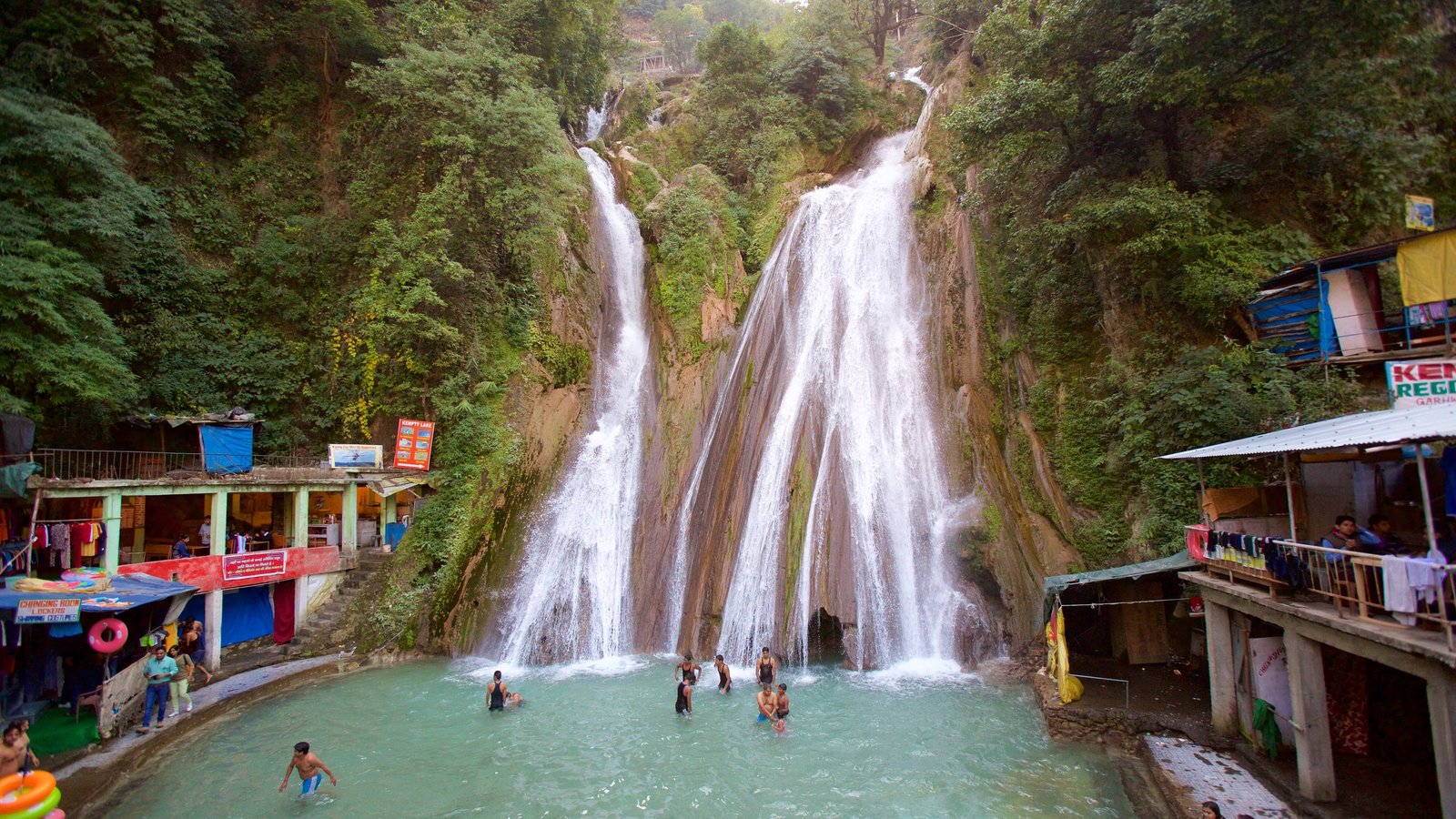 Kempty Falls - Sightseeing Spot in Mussoorie