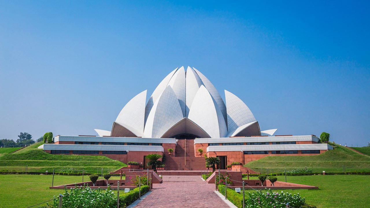 Lotus Temple - Sightseeing Spot in Delhi